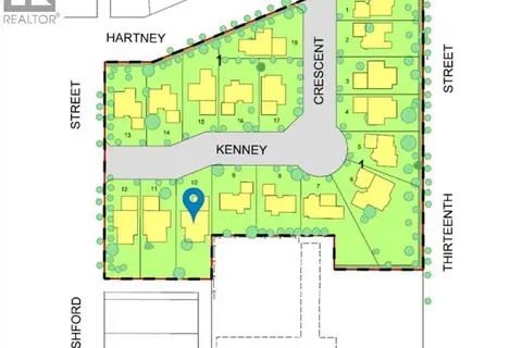 12 Kenney CRESCENT