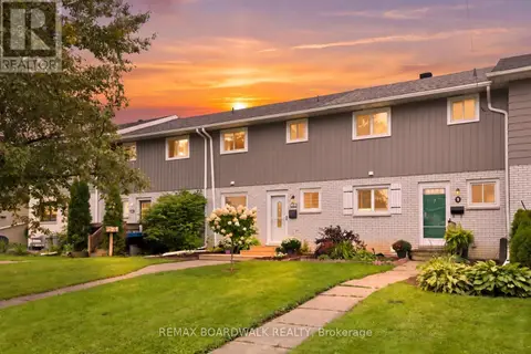 11 MAPLE AVENUE