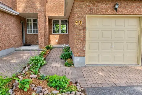 49 MULLCRAFT CRESCENT