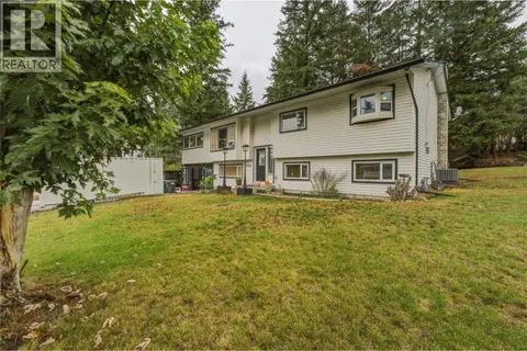 3304 Sidney Crescent