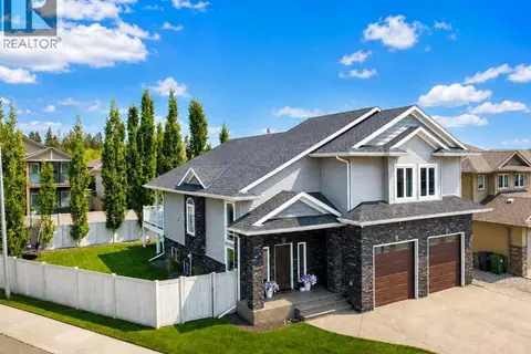 25 Grove Close