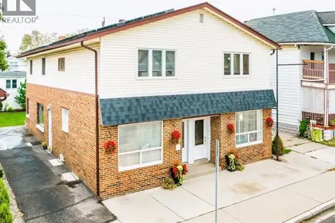 1637 Drouillard Unit# Lower
