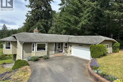 2267 Regina Dr