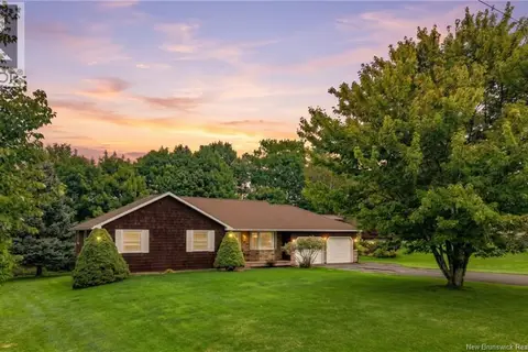 17 Lionel Drive