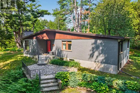 4167 FARMERS WAY