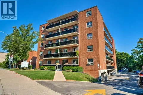 2373 KING Street E Unit# 17