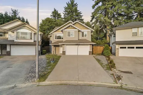33883 HOLLISTER PLACE
