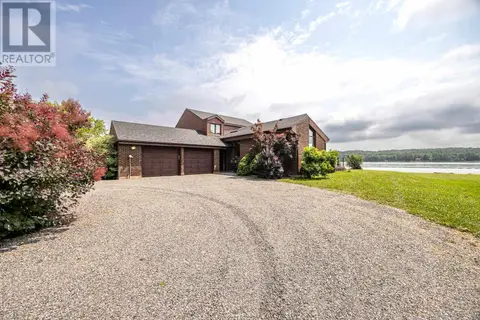 395 River RD