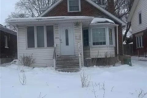 258 WELLINGTON Road