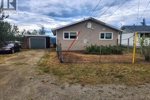 26 OGILVIE CRES