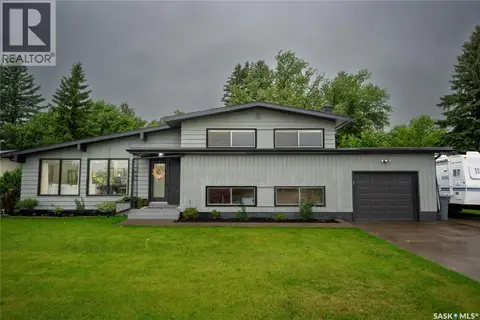34 Driftwood CRESCENT