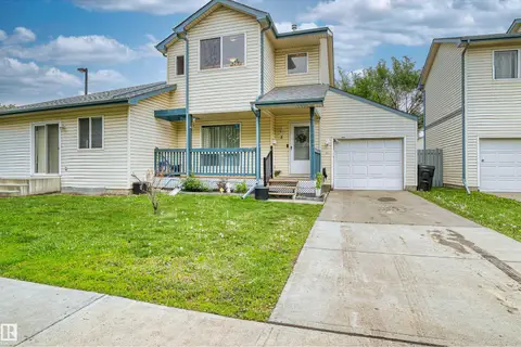 #3 10909 106 ST NW