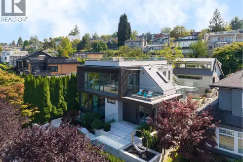 3489 PUGET DRIVE