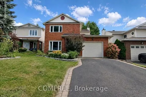 1302 PARC DU VILLAGE STREET