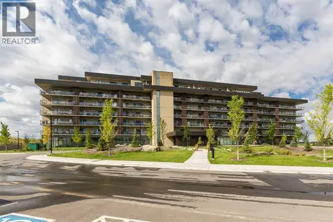 214, 102 Scenic Drive N