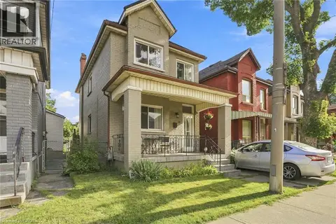 15 CLINTON Street Unit# Upper