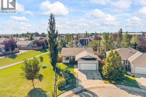 6 Strathford Place