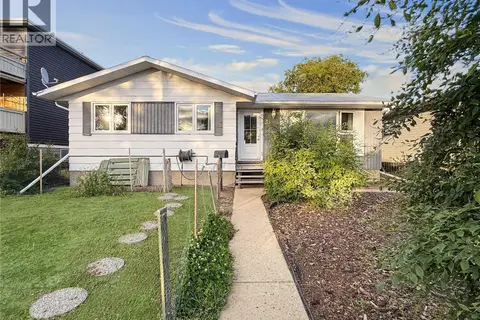 33 7th AVENUE NE