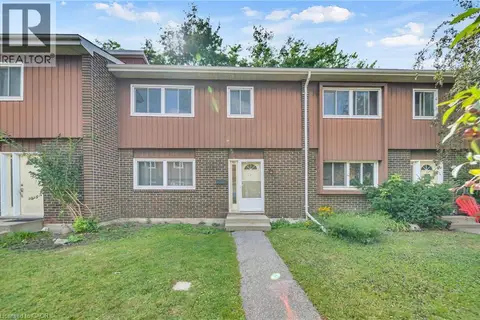121 UNIVERSITY Avenue E Unit# 101