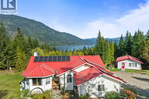 6271 Eagle Bay Road
