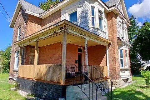 27 & 31 Wade STREET