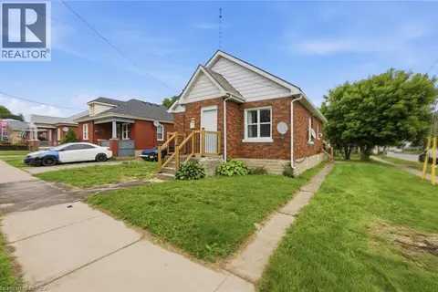 249 CLARENCE Street