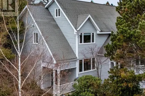 147 Spinnaker Drive