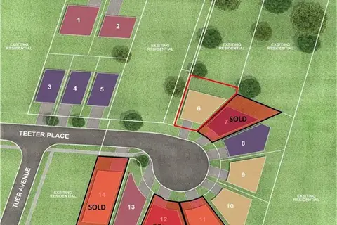 21 TEETER Place