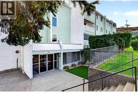 1085 12th Avenue Unit# 302
