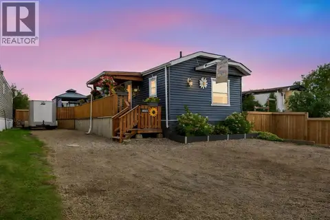 104 Cokerill Crescent