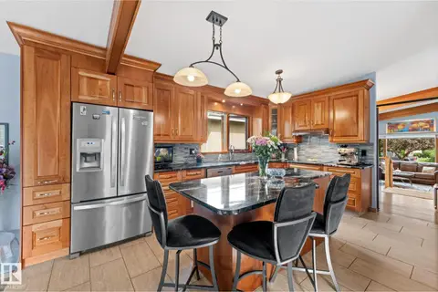 16908 110 ST NW NW