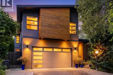 1047 San Marino Cres