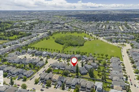 8018 3 AV SW