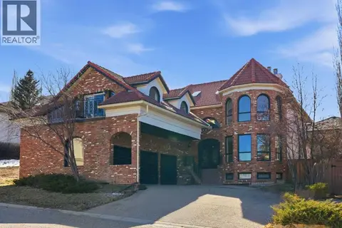 91 Patterson Crescent SW