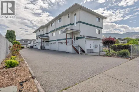 166 Green Avenue W Unit# 103