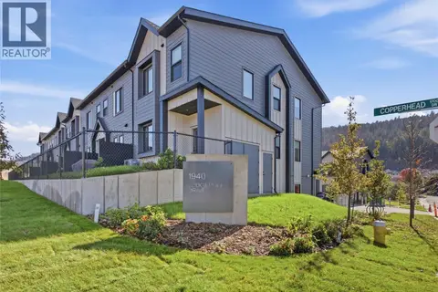 1940 Lodgepole Drive Unit# 105