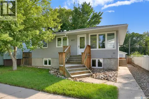 877 Elgin AVENUE