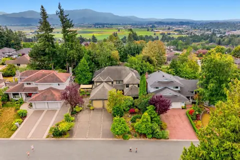 34944 EDGEVIEW PLACE
