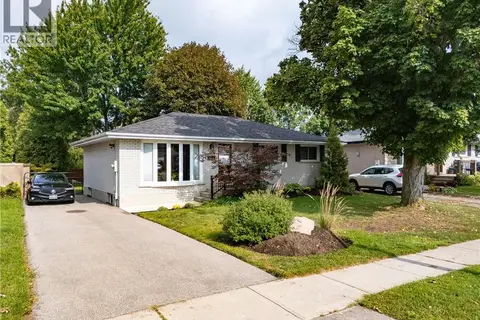 7 CAMBRIDGE Drive