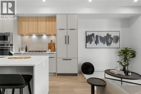601 2341 Bear Mountain Pkwy