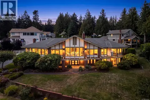 8798 Forest Park Dr