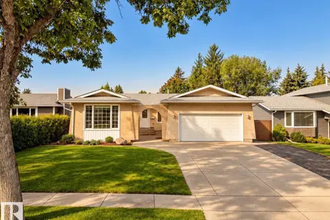 11 BRUNSWICK CR