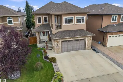 4 LAKESHORE CV
