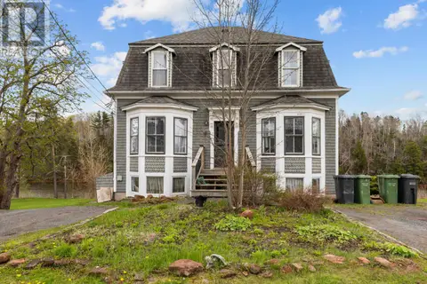 14 Riverside Drive