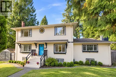 300 E 25TH STREET