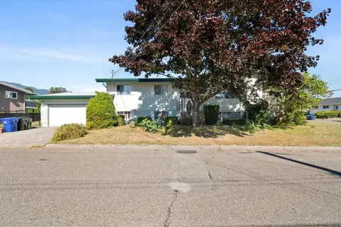 45675 MARSHALL AVENUE, Chilliwack Proper West