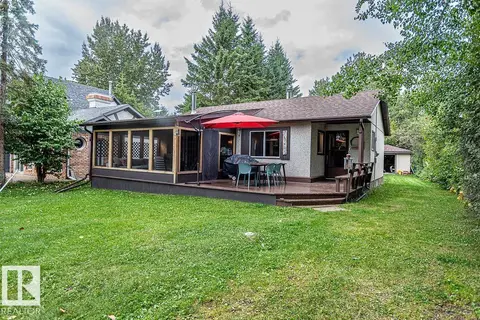 11 Lakeshore DR