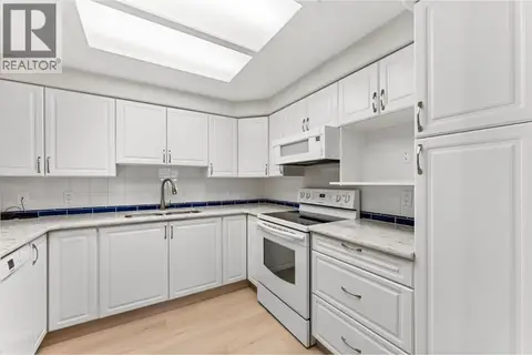1965 Durnin Road Unit# 104