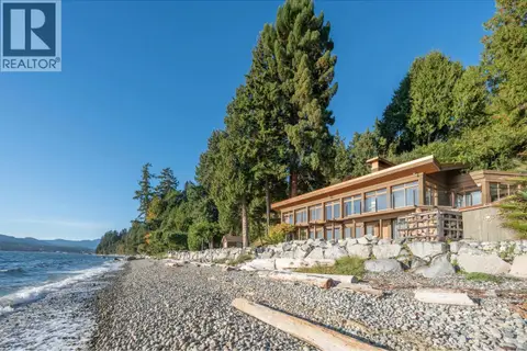 4893 SUNSHINE COAST HIGHWAY