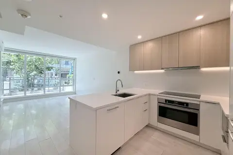 TH10 10388 133 STREET